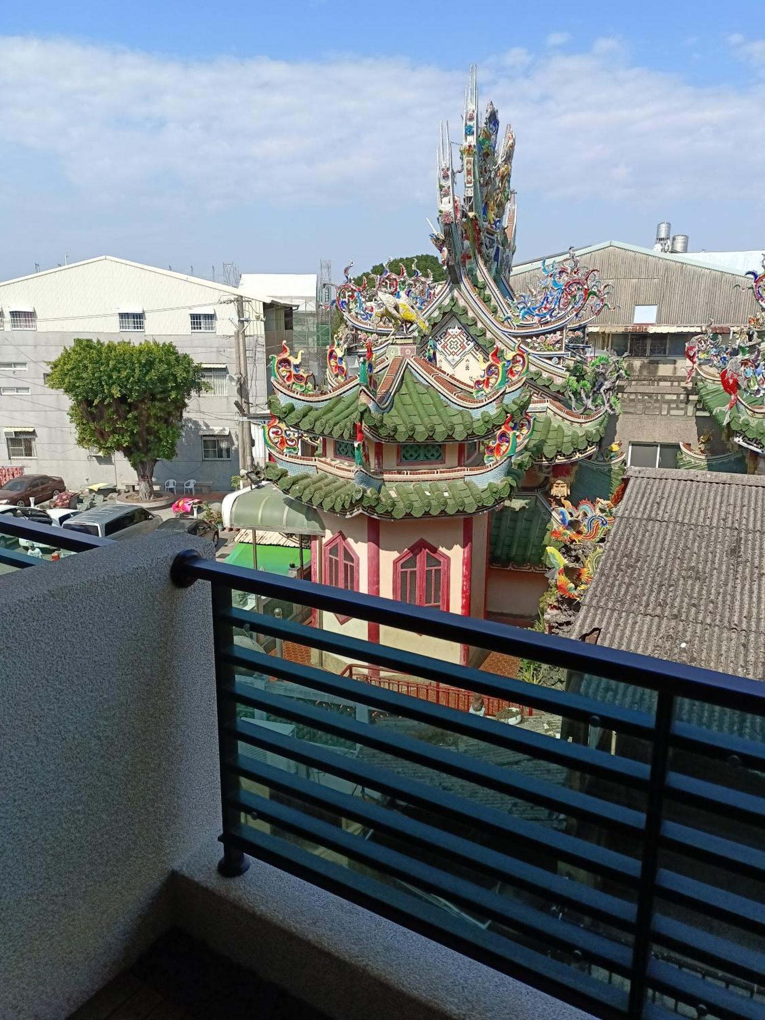 日日和 Apartment Тайнан Екстериор снимка