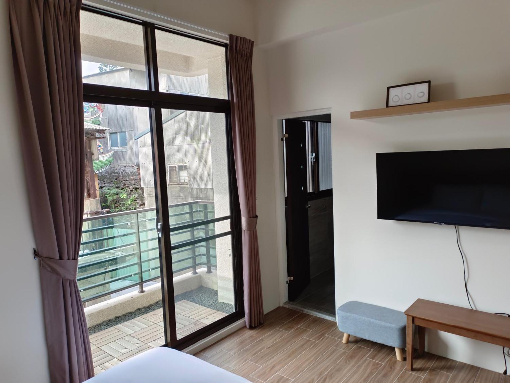 日日和 Apartment Тайнан Екстериор снимка